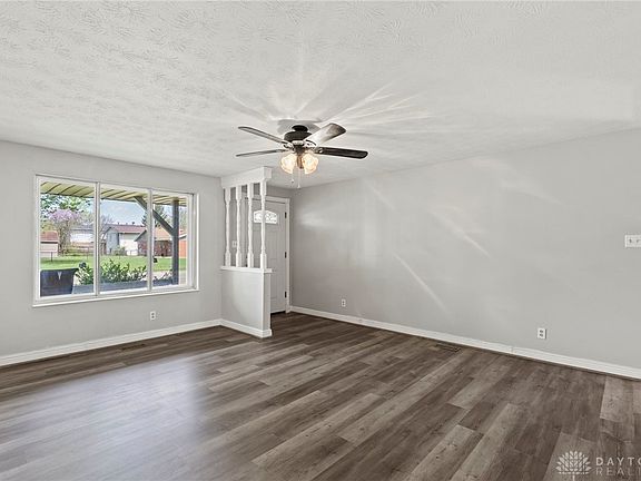 5th image of 5160 Saum St