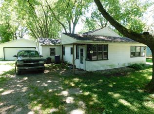 1206 W 22nd St, La Porte, IN 46350