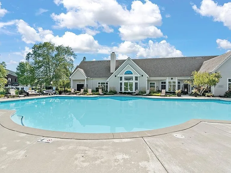 11614 Tomahawk Creek Pkwy #C — Photo 13