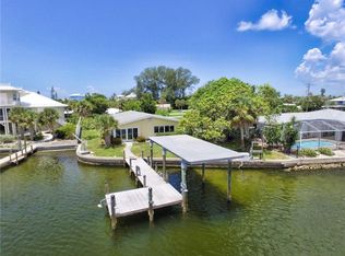1235 Holiday Dr, Englewood, FL 34223