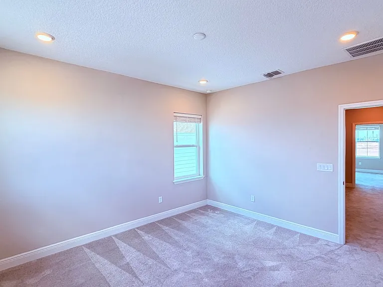 6495 Cyrils Dr — Photo 15