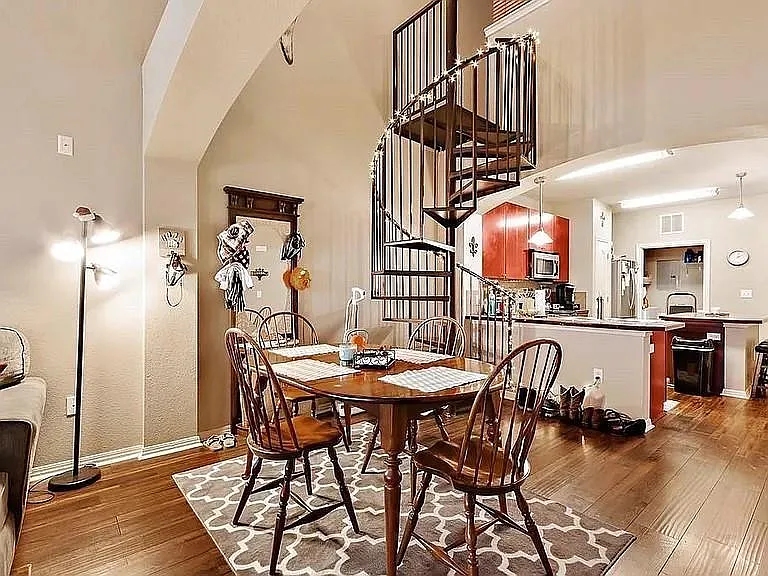 2505 San Gabriel St #605 — Photo 6