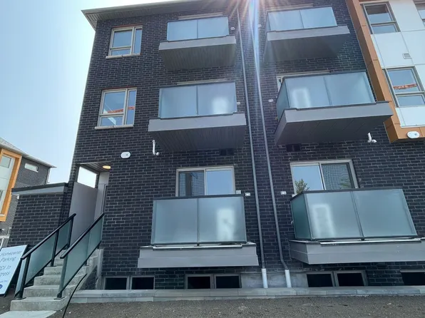 1081 Danforth Rd #142, Toronto, ON M1J 1E8