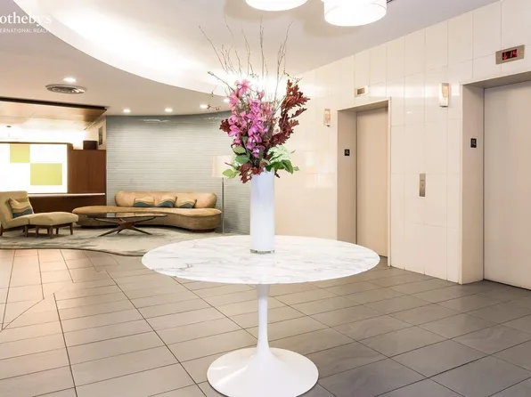 310 East 46th Street image 10 of 11