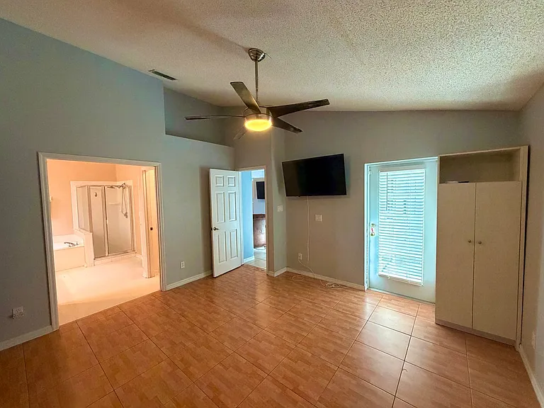 2498 River Ridge Dr — Photo 16