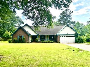 5165 Woods Landing Rd, Memphis, TN 38125