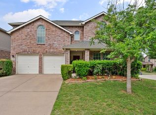 12500 Panorama Dr, Burleson, TX 76028
