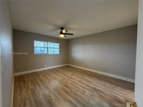 5071 W Oakland Park Blvd #205, Fort Lauderdale, FL 33313