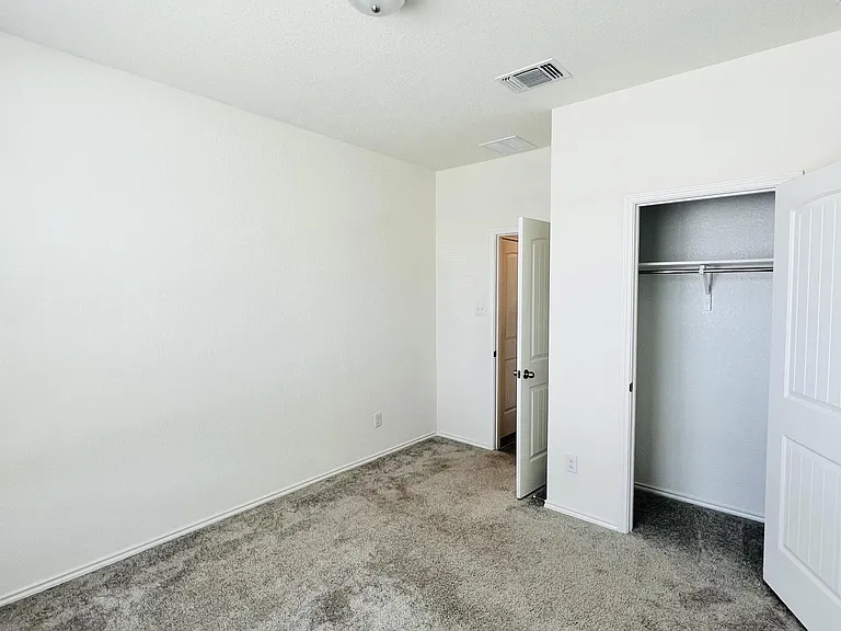 6229 Mantalcino Dr — Photo 12