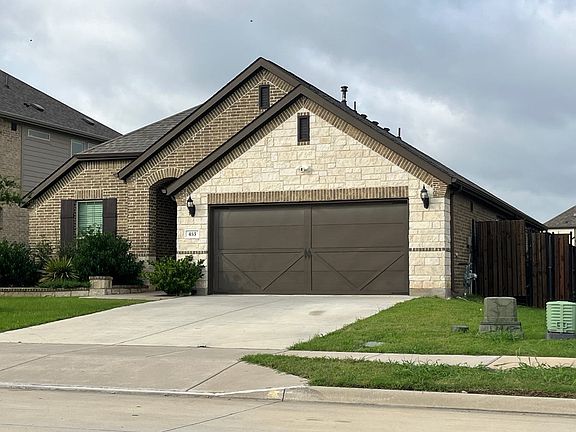 2nd image of 453 Letara Vista Dr