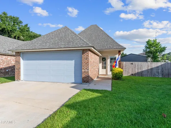 119 Alpine Dr, Lafayette, LA 70506