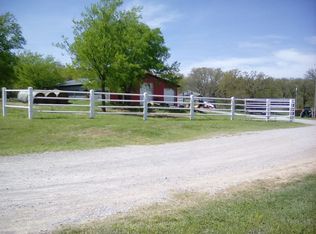 48662 Coleman Rd, Maud, OK 74854