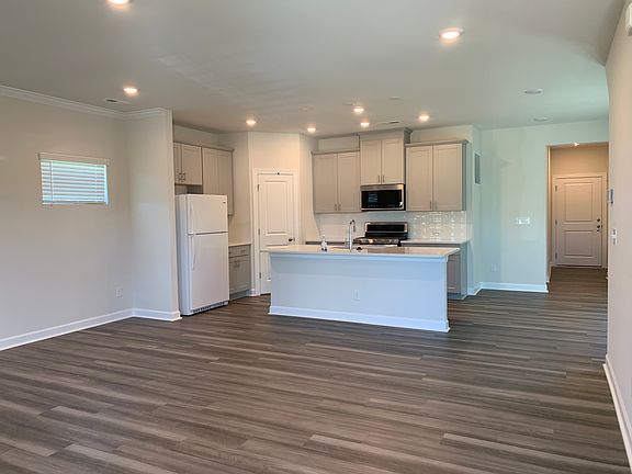 2nd image of 12244 Diablo Dr