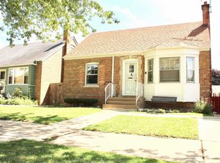 10521 S Sawyer Ave, Chicago, IL