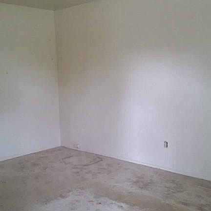 4th image of 15243 La Jolla Ln