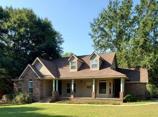 650 Edwards Dr, Valley Grande, AL 36703