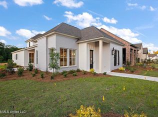 136 Water St, Madison, MS 39110