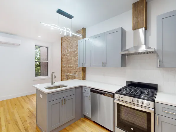 1470 Bushwick Avenue image 1 of 11