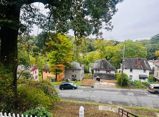 21 Shady Ln, Johnstown, PA 15905
