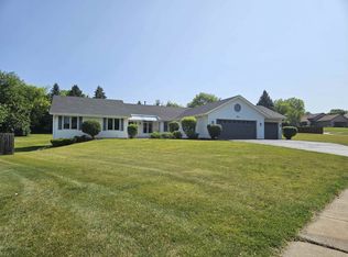 3852 Foxborough Ln, Rockford, IL 61114