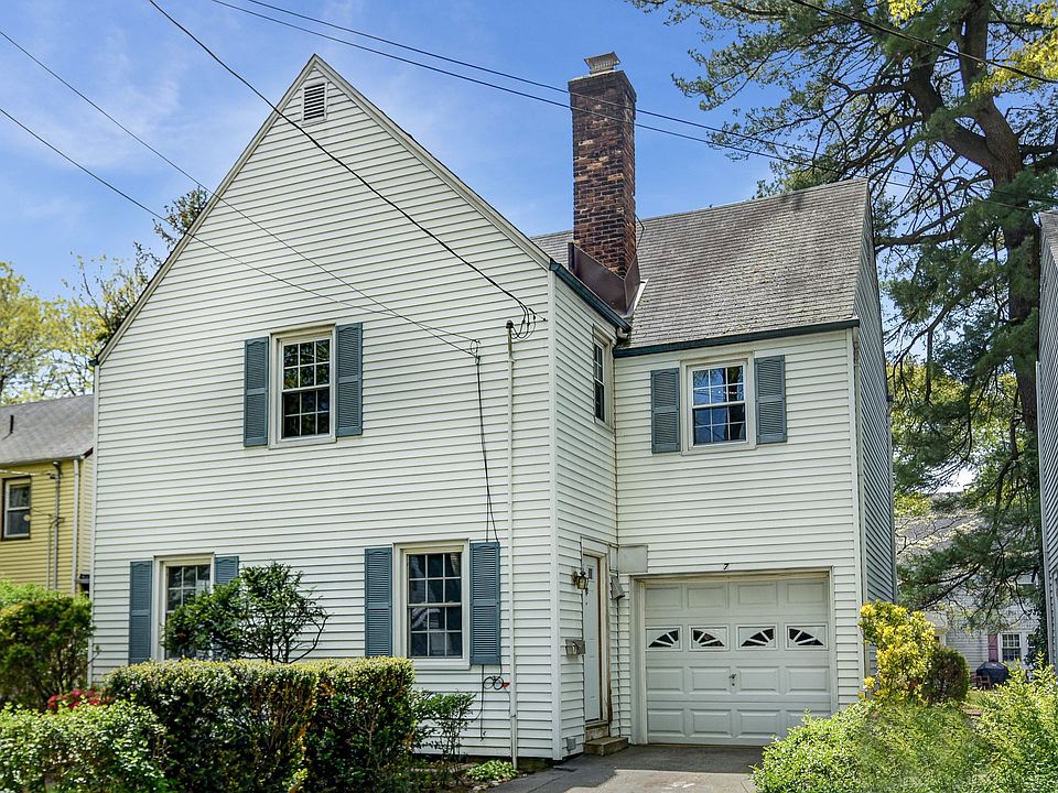 1st image of 7 Arlington Pl