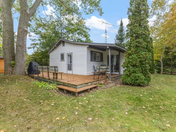 97 Smith Ln, Huron Kinloss, ON N2Z 0B3
