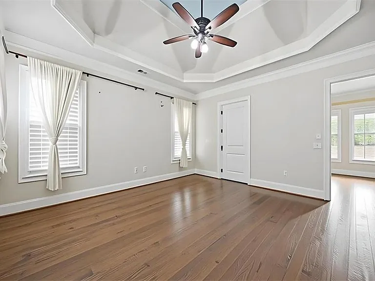 5869 Chickasaw Ln — Photo 10