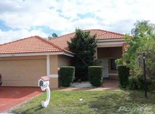 11600 SW 9th Ct, Pembroke Pines, FL 33025