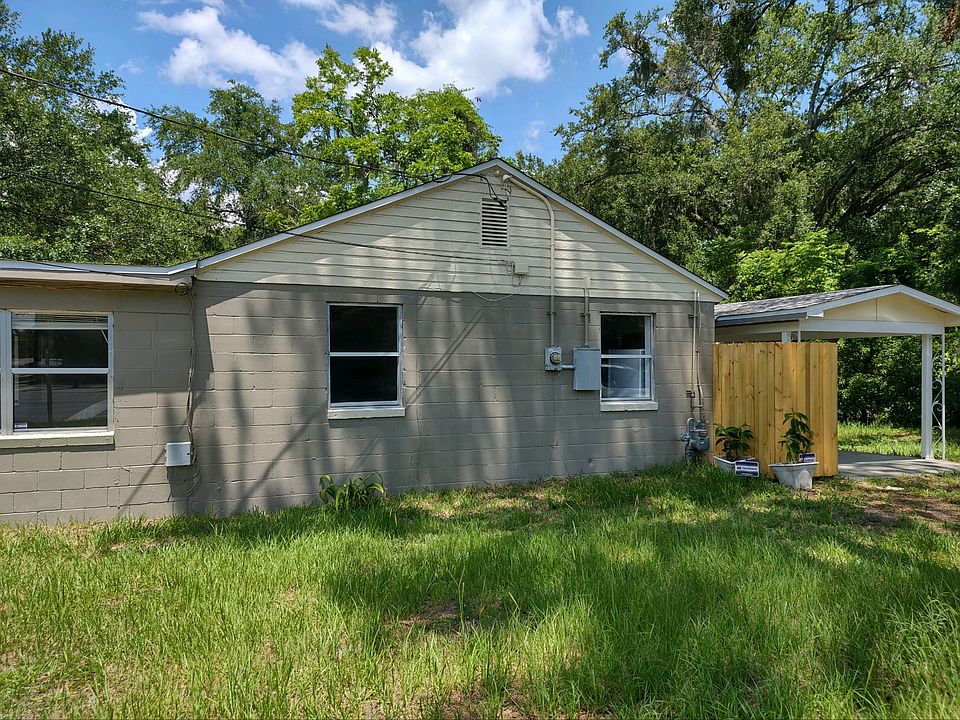 1st image of 1112 SE 7th Ave #1