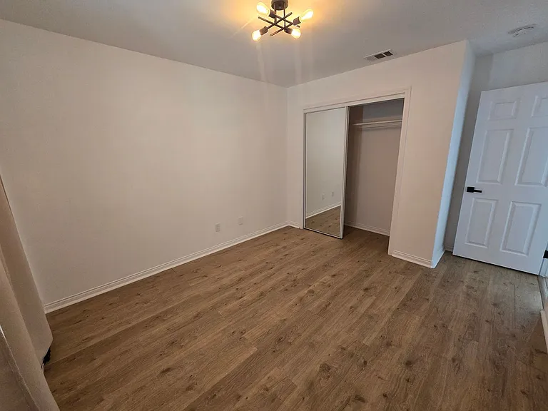 711 Willie Way — Photo 12