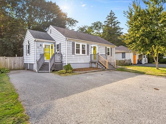 2nd image of 31 Briggs Ave