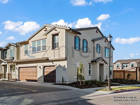 2nd image of 86 W San Diego Dr #B
