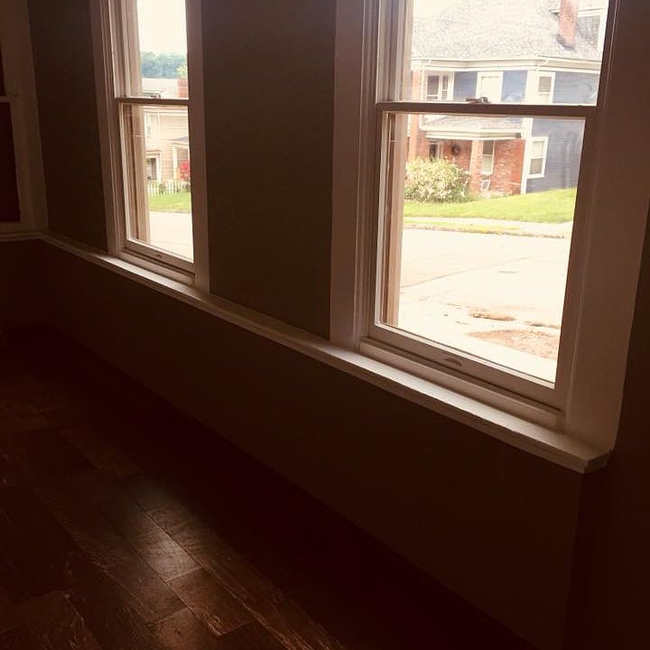 1st image of 330 Thompson Ave