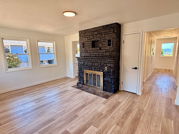 5th image of 5611 N 48th St #A