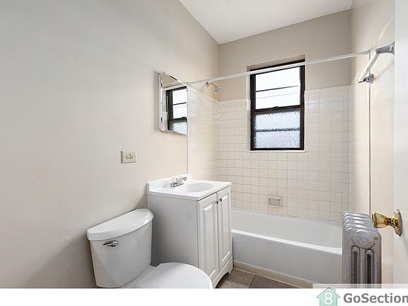 2nd image of 116 S California Ave APT 3