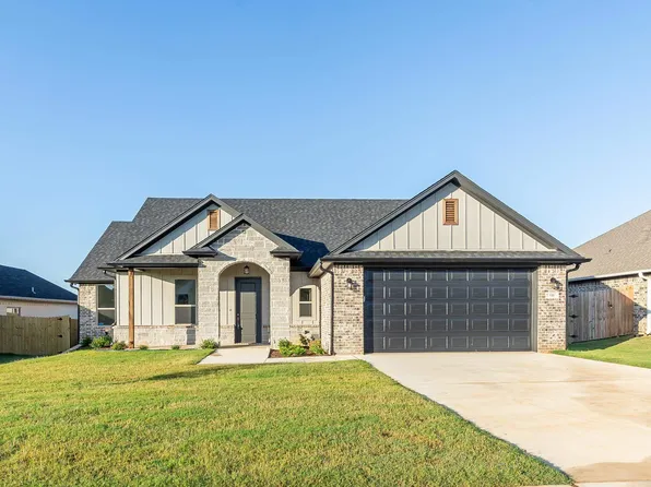 130 Kingston Xing, Bullard, TX 75757