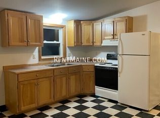 23 Wilson St APT 2, Skowhegan, ME 04976