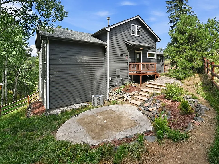 27164 Thimbleberry Ln — Photo 2