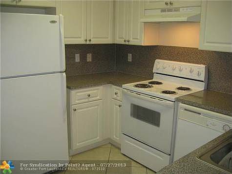 2nd image of 2160 Anchor Ct #2303
