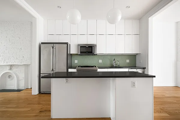 Rented by Compass | media 4