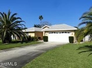 400 Surf Rd, Melbourne Beach, FL 32951