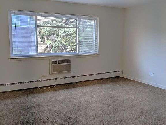 3rd image of 2149 119th St #2N