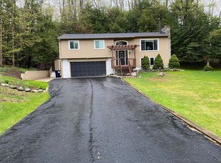 33 Harbor Ln, Harbor Springs, MI 49740