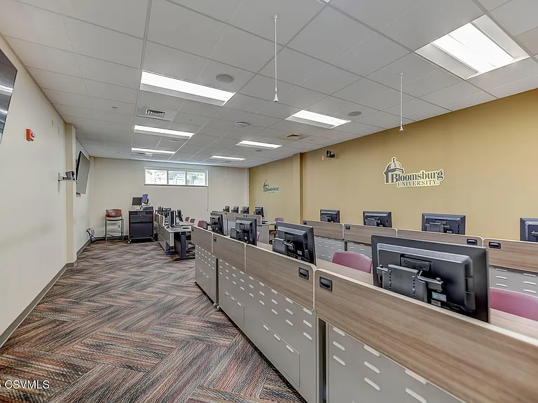 50 E Main St #2 — Photo 7