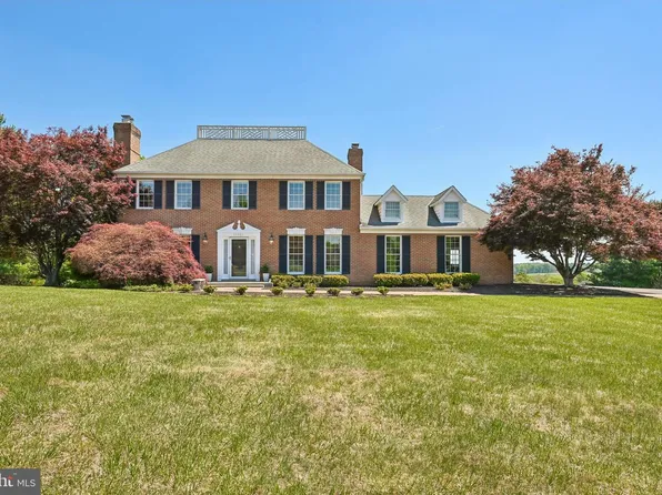 23021 Wild Hunt Dr, Gaithersburg, MD 20882