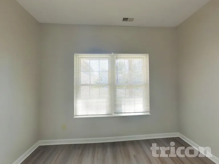 6724 Shanghai Cir — Photo 5