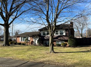 334 S James St, Dover, OH 44622