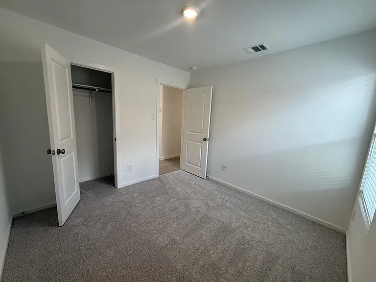 2524 Guineas Ln — Photo 24