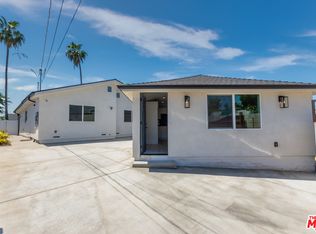 14945 Bassett St, Van Nuys, CA 91405