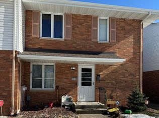 2010 Arkwright St, Saint Paul, MN 55117